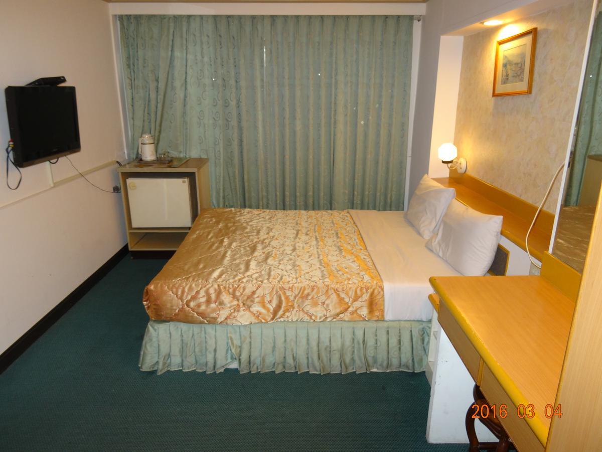 Jia Xin Hotel Chiayi City Exteriör bild