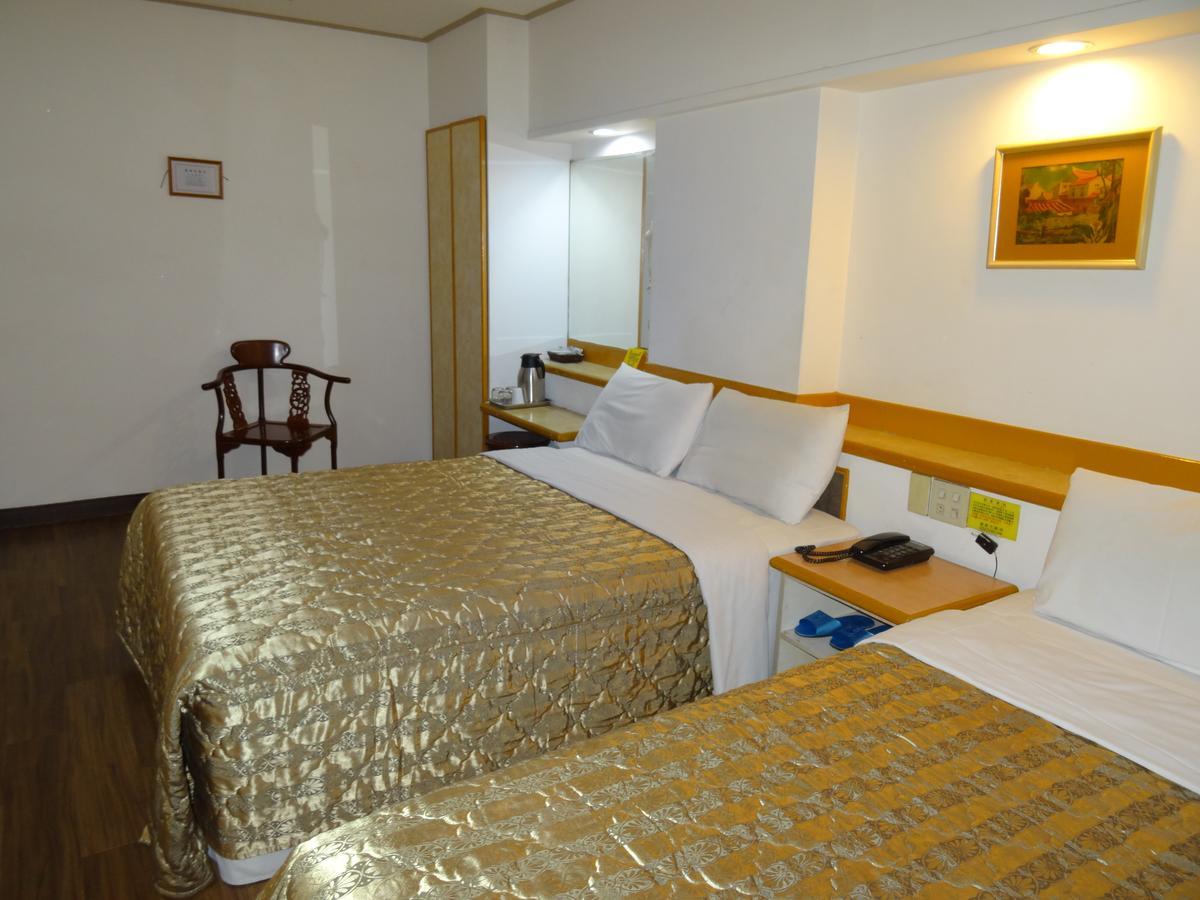 Jia Xin Hotel Chiayi City Exteriör bild
